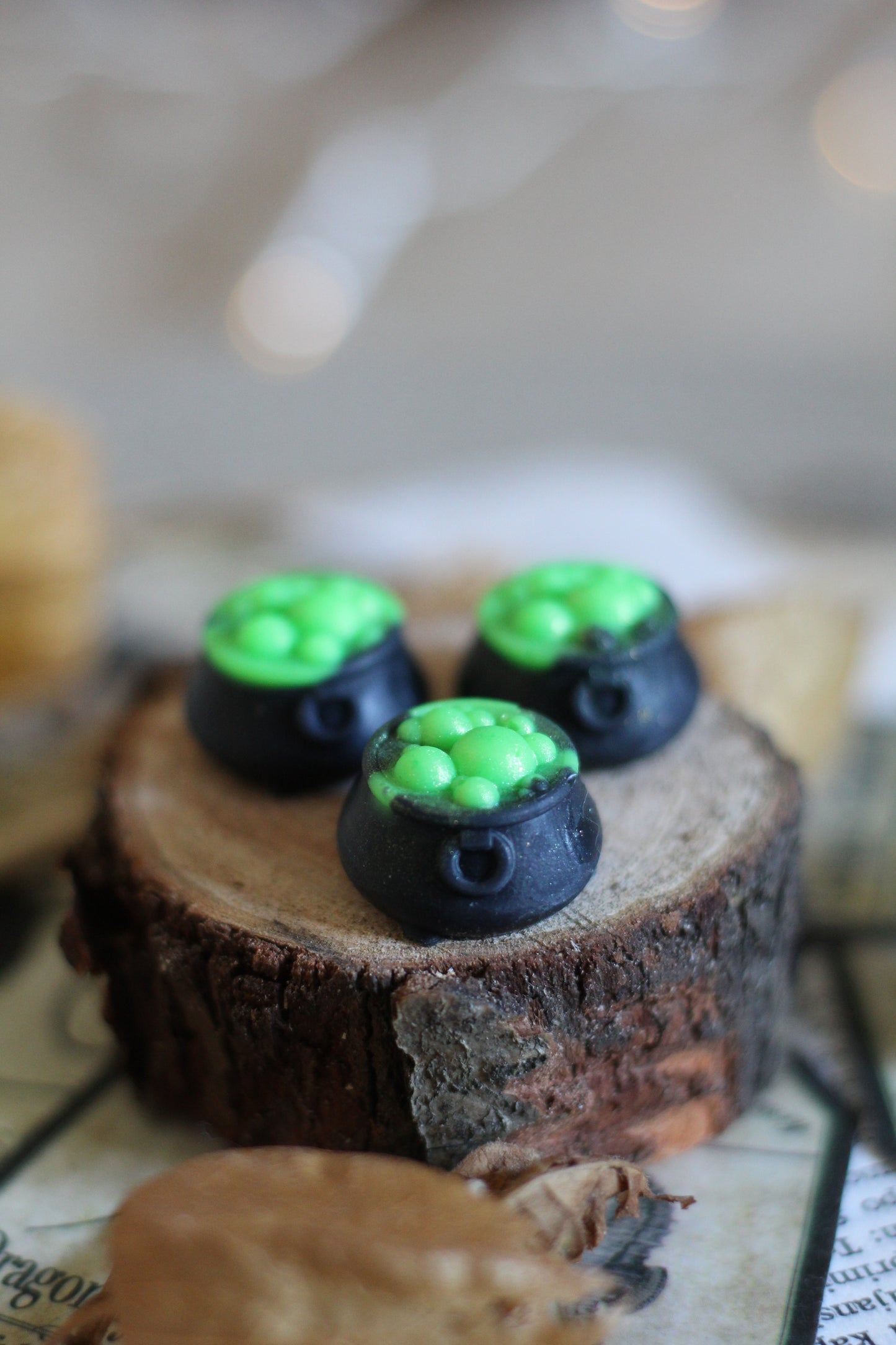 Witch's Cauldron voskovi za topljenje (zeleni)