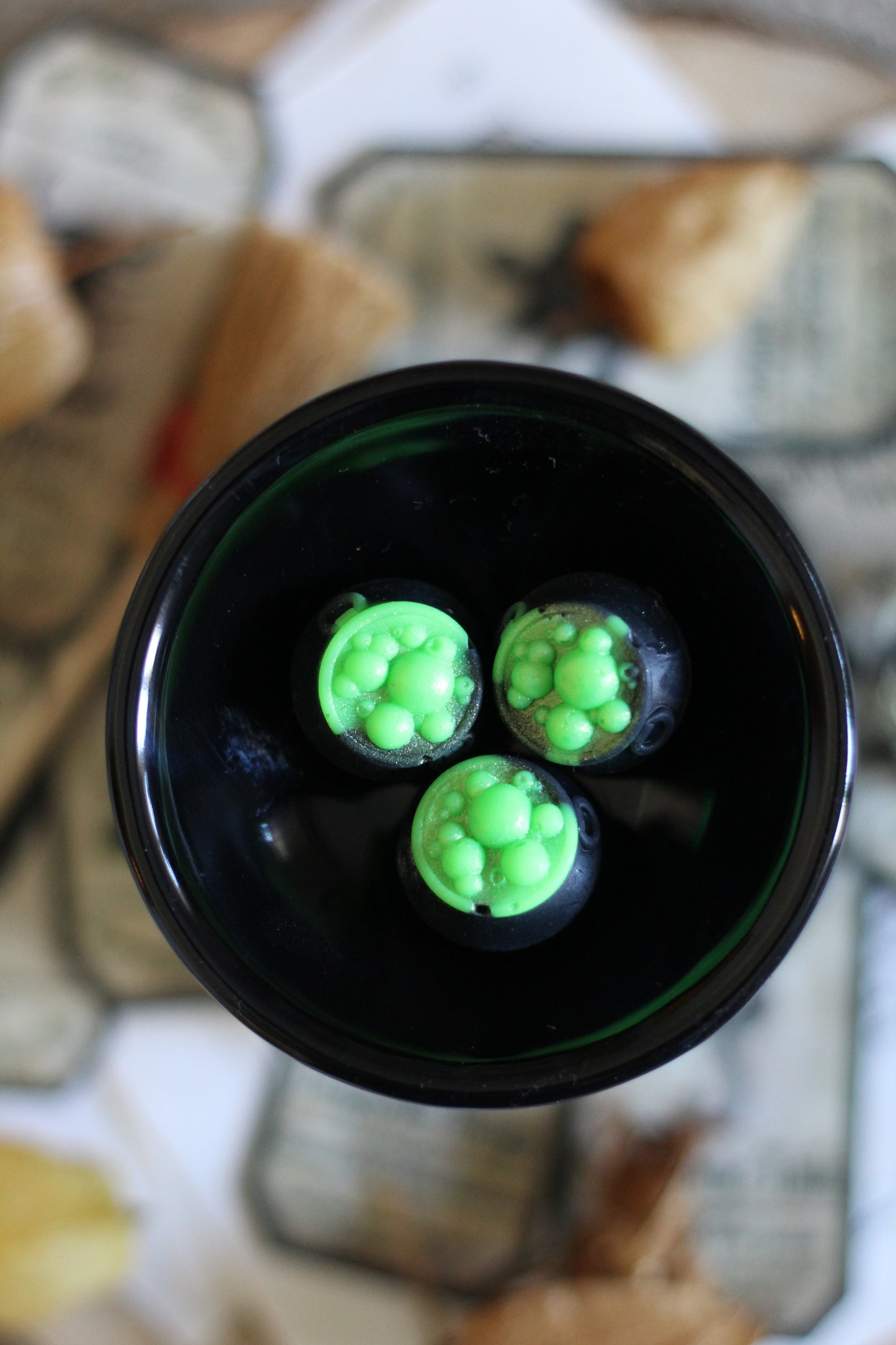 Witch's Cauldron voskovi za topljenje (zeleni)