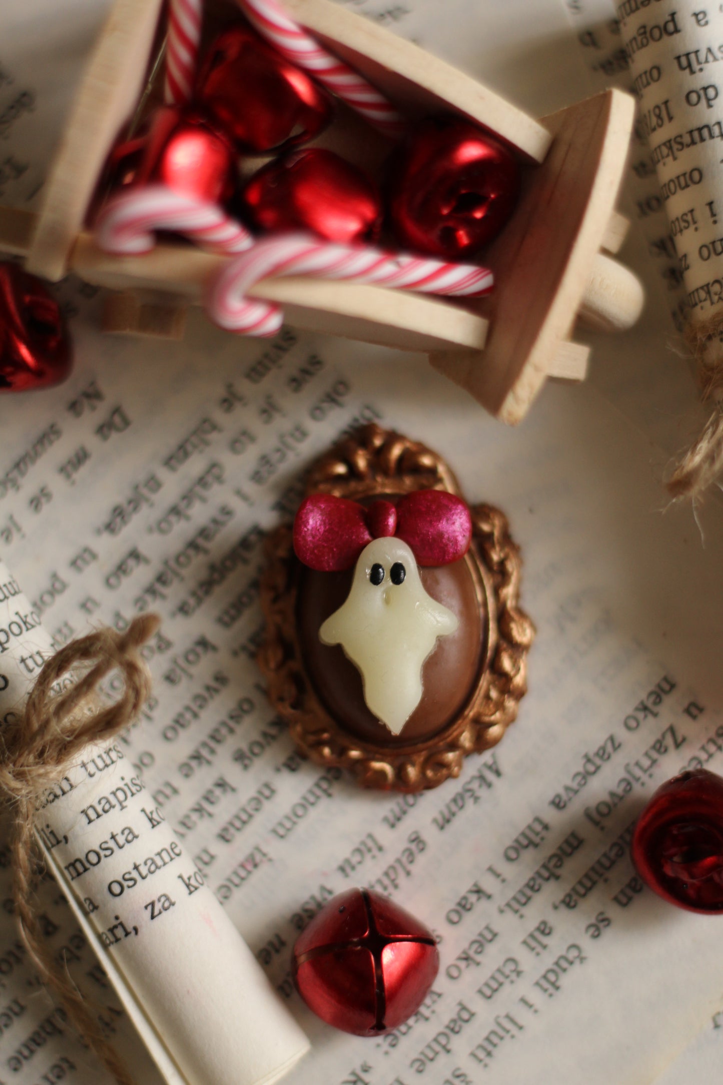 Vintage Ghost Clay Pin (red)