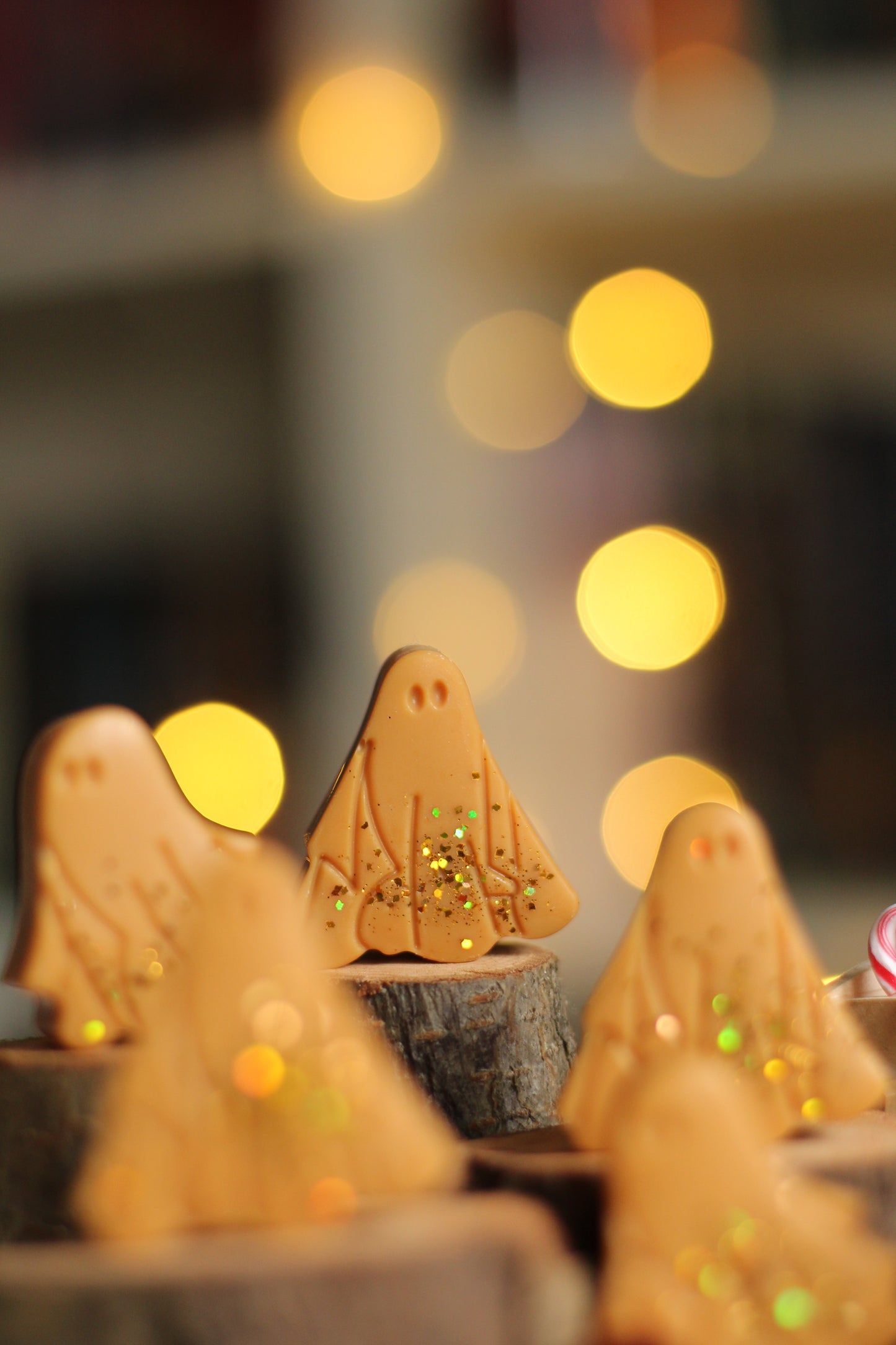 Summoning The Christmas Spirit, zlatni duhovi za topljenje